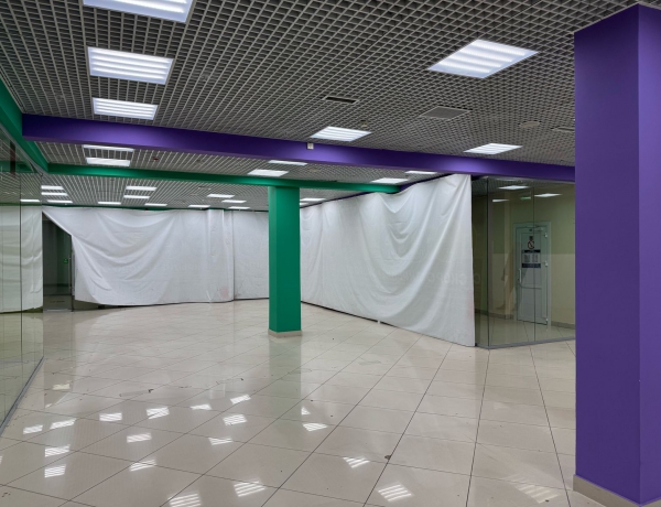 ПСН 2 ЭТАЖ 261м² ТРК Парус Локомотивный пр., 4